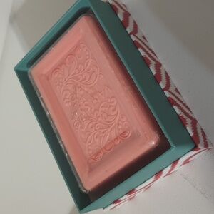 Vanissa Mariposa Natural Rejuvenating Bath Bar 10.5 oz